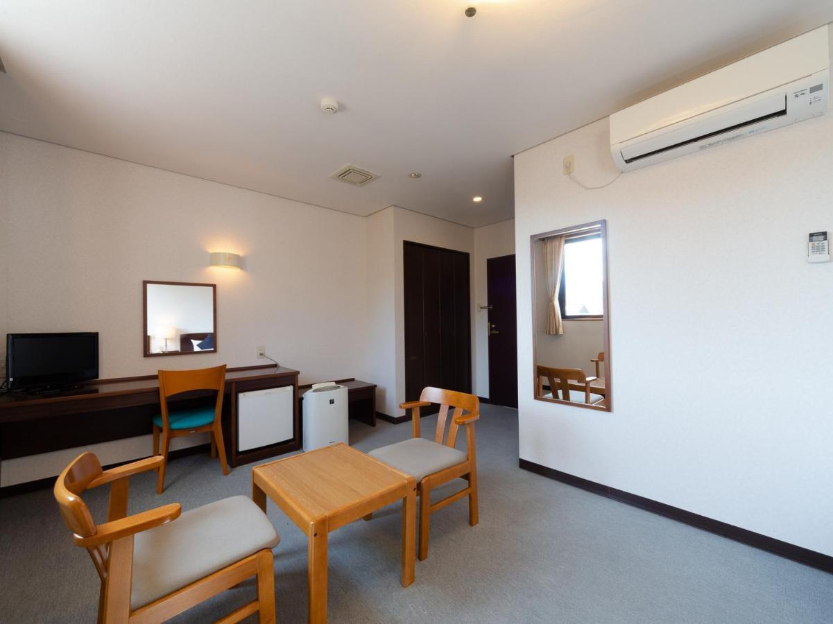Tabist Business Hotel Fujiya ساسيبو المظهر الخارجي الصورة